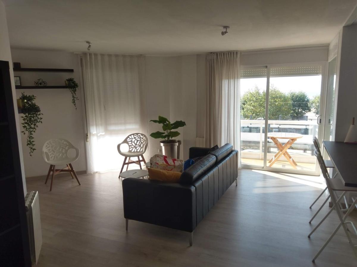 Luxury Apartment Accommodation, Next To Beach & Train Station كاليليا المظهر الخارجي الصورة