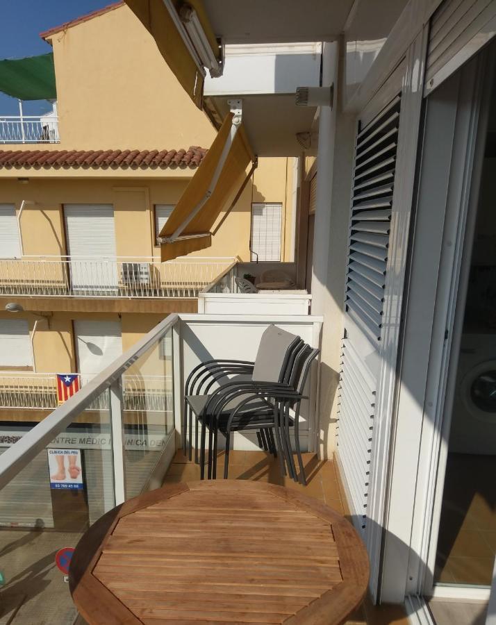 Luxury Apartment Accommodation, Next To Beach & Train Station كاليليا المظهر الخارجي الصورة