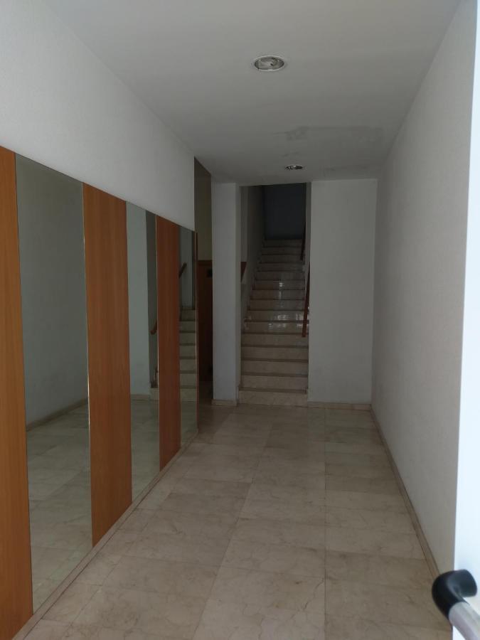 Luxury Apartment Accommodation, Next To Beach & Train Station كاليليا المظهر الخارجي الصورة